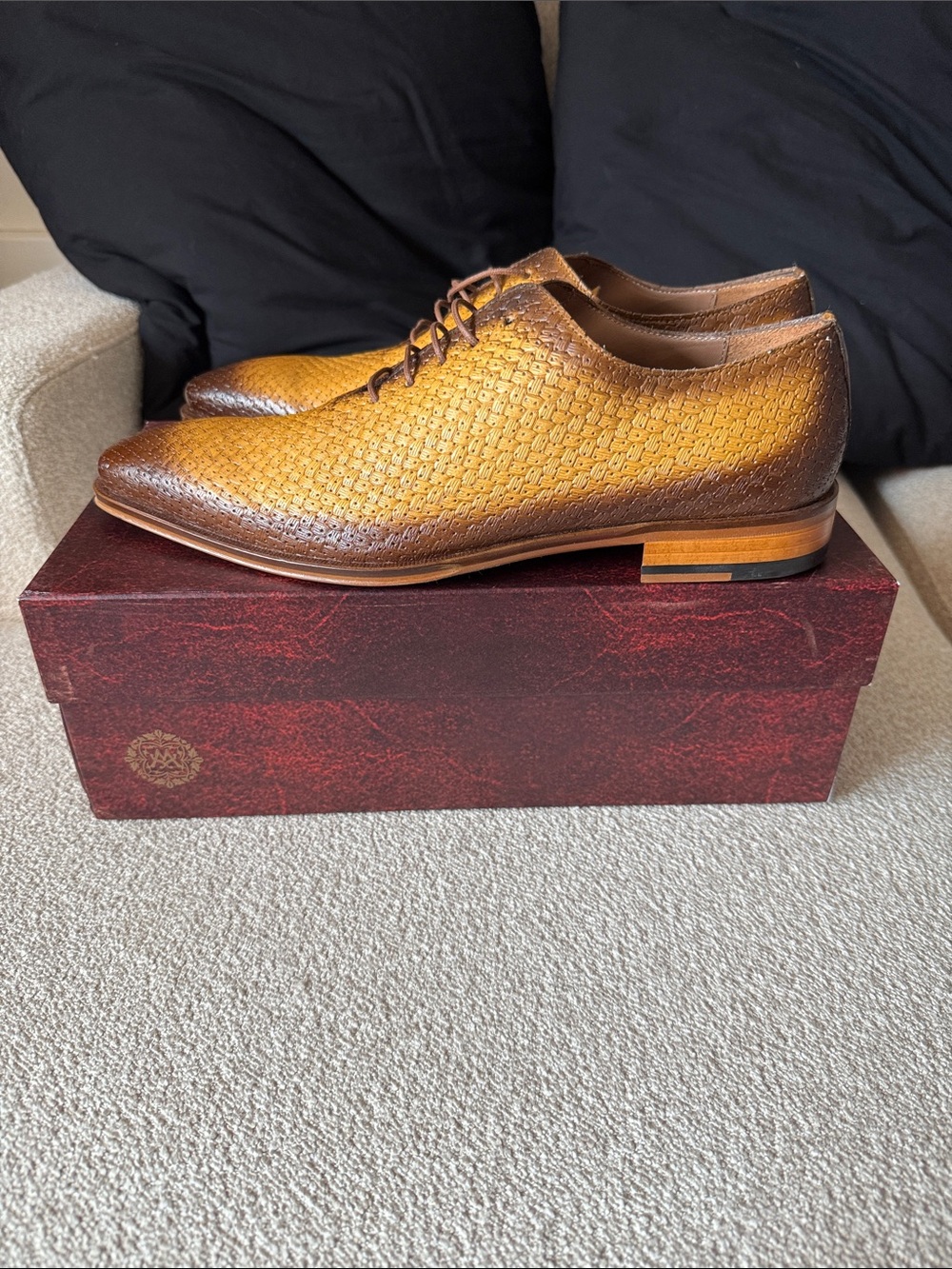 Mezlan Size 10 Woven Style Leather Oxford Dress Shoes NWB